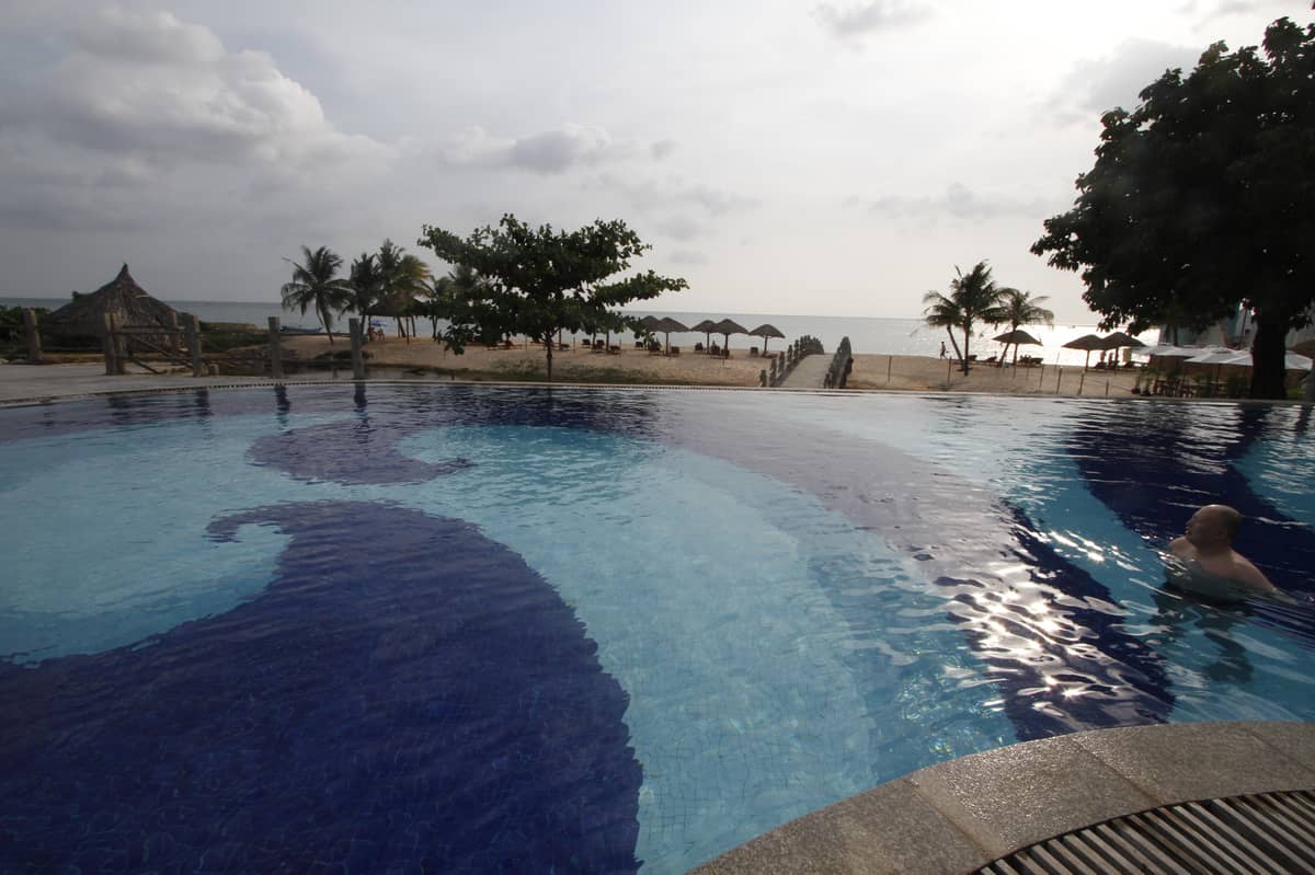 使用jQuery托管事件对阻止冒泡的影响