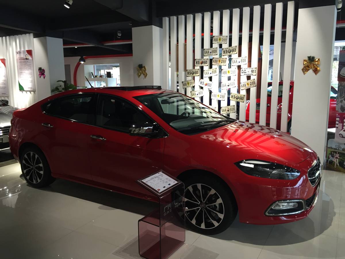 保持 Chrome 插件 popup.html 长期打开