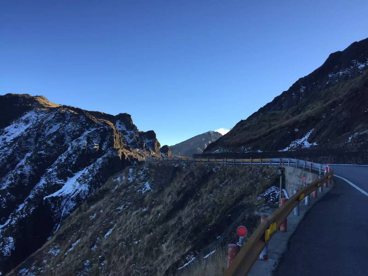 使用 Turnstile 保护网站